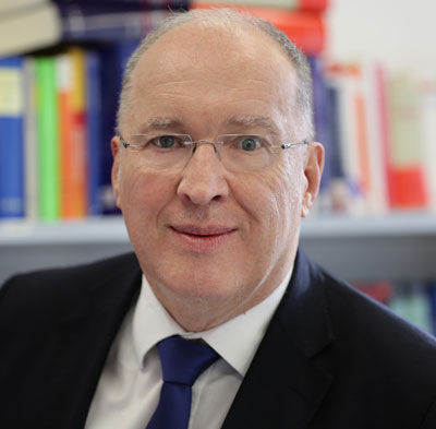 Dr. Reinhard Preusche